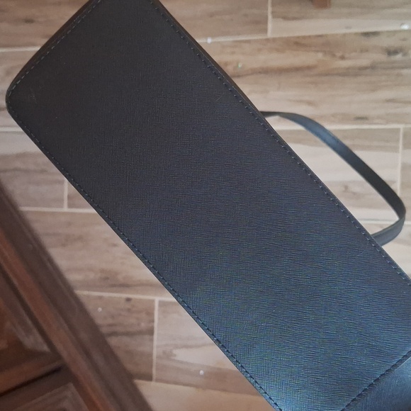 Michael Kors purse and Wallet - Picture 5 of 6